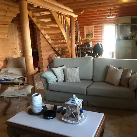 Katia Agiokampos Βίλα Αγιόκαμπος